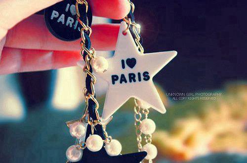 能瞬间逗笑女孩的句子 瞬间逗笑女生的话语