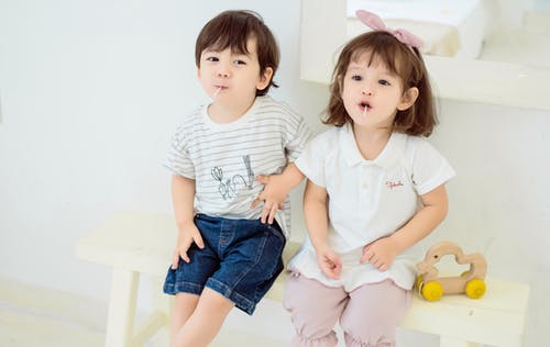 带泓字的女孩名字