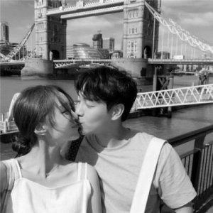 ​表达爱情幸福的句子 浪漫幸福的爱情句子