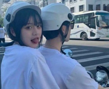 ​qq网名女生爱情伤感82句