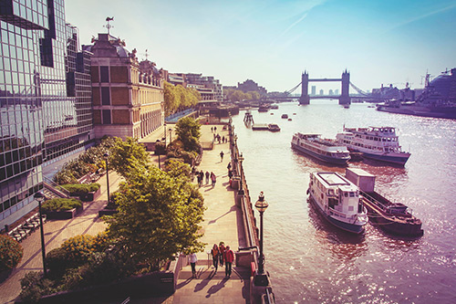 男生对女生表白的句子简短深情