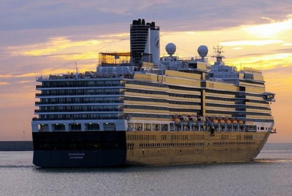 世界十大顶级游轮排行榜 全球十大豪华邮轮排名