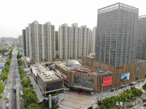 郑州中原万达，如今是“苏宁易购广场”？