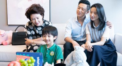 ​著名演员朱茵：婚姻失败，对女儿有愧疚，一生最痛苦的事是失眠