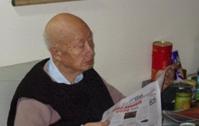 ​1962年水静会见李葆华，喊道：李青天!李葆华：为什么这样叫我？