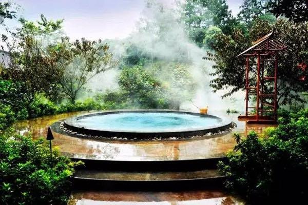 生活泡温泉什么季节合适 泡温泉什么时间段最好  2