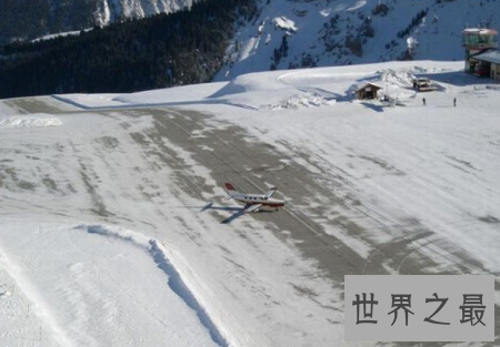 世界最危险机场体验一把，飞机离你三米不到你怕不怕