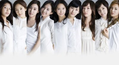 ​韩国女团少女时代的传奇：从“黑海”到“女帝”，成为女团教科书