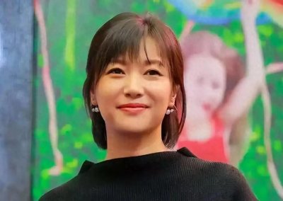 ​徐静蕾：才情与酒脱的传奇女子