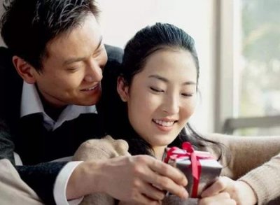 ​摩羯座注定爱上水瓶座，为什么水瓶的生死劫是摩羯