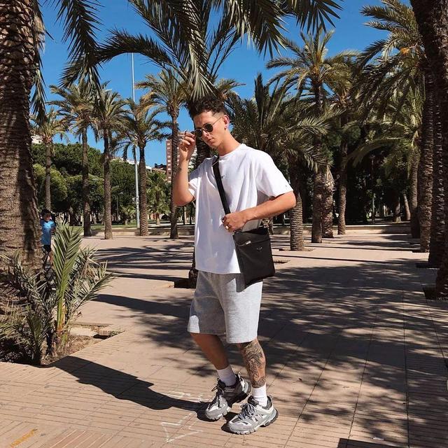 奶咖色配莫兰迪粉（你离成为搭配达人）(19)