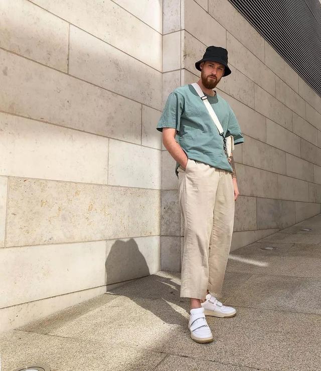 奶咖色配莫兰迪粉（你离成为搭配达人）(8)