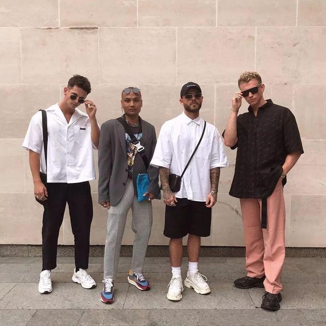 奶咖色配莫兰迪粉（你离成为搭配达人）(38)