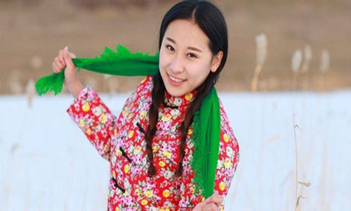 二人转王龙和他老婆蒋依杉合照曝光(蒋依杉王龙一家三口)