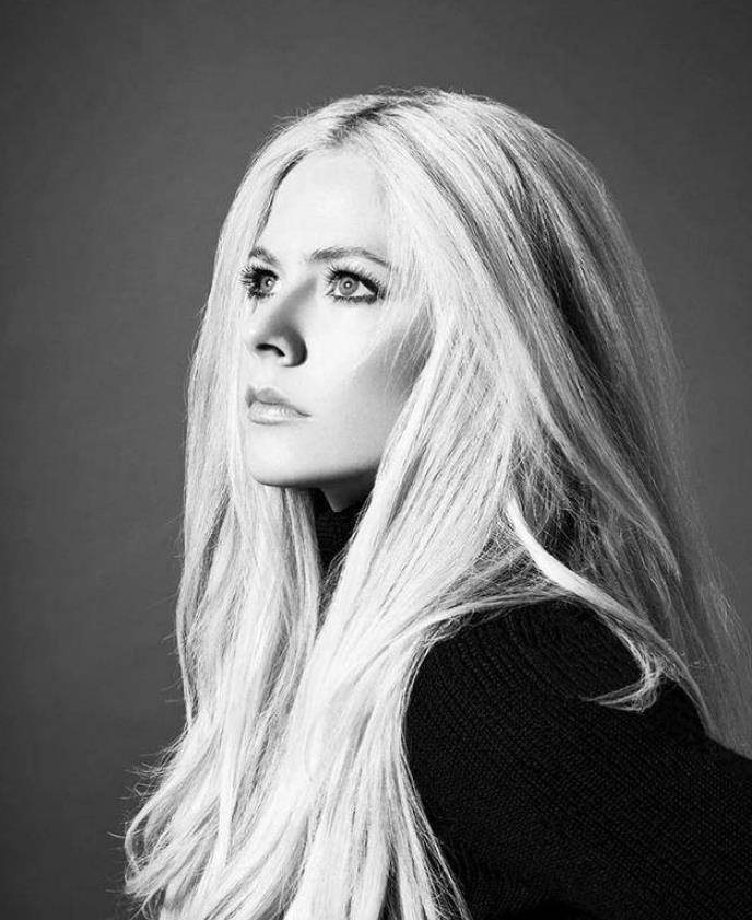 艾薇儿隐退了吗（艾薇儿为什么消失了）