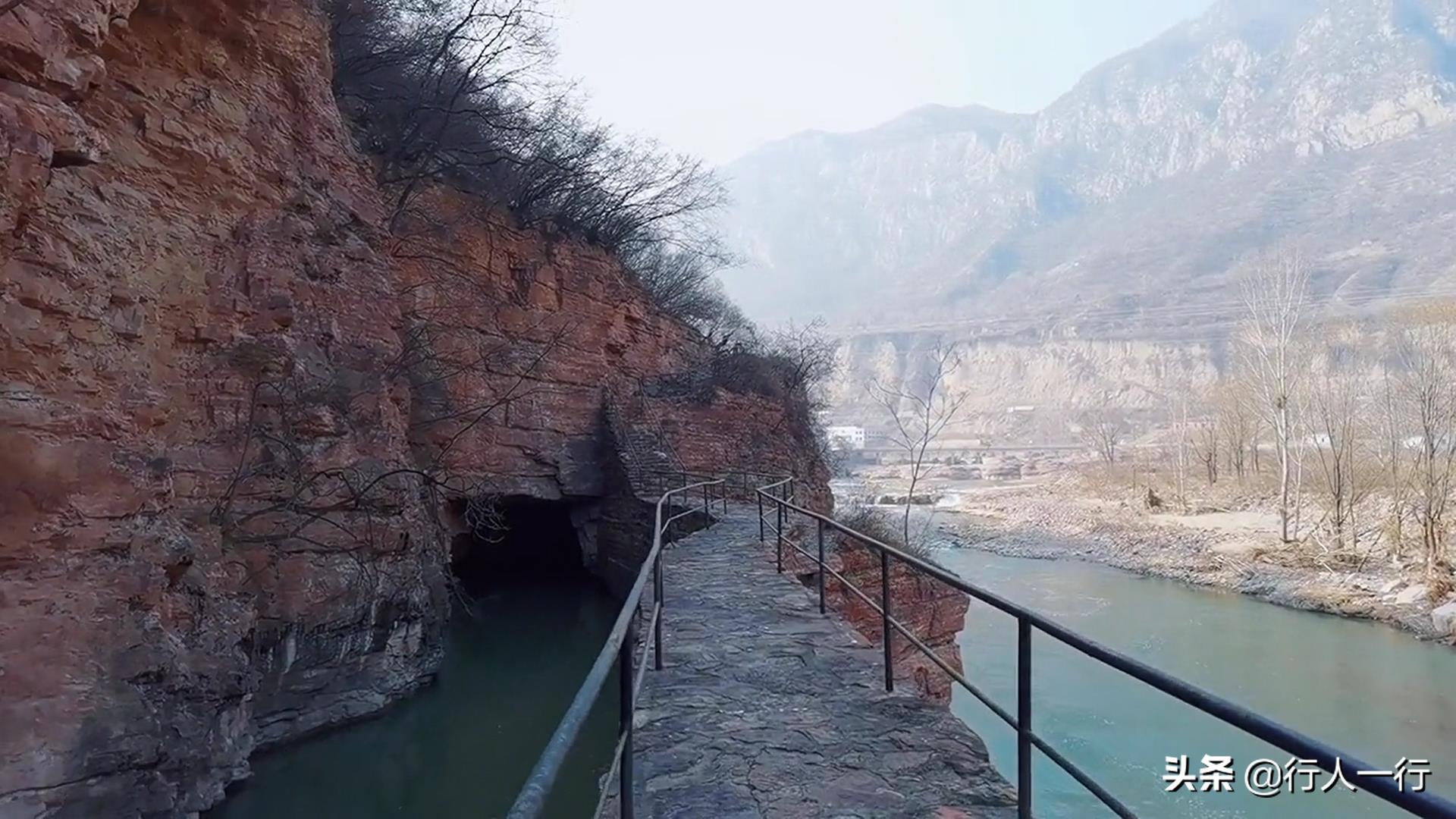 著名水利工程红旗渠位于哪里-（红旗渠在哪里）