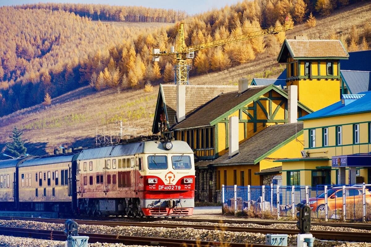 适合一个人去旅行的地方（一个人去哪里旅游好玩又便宜）