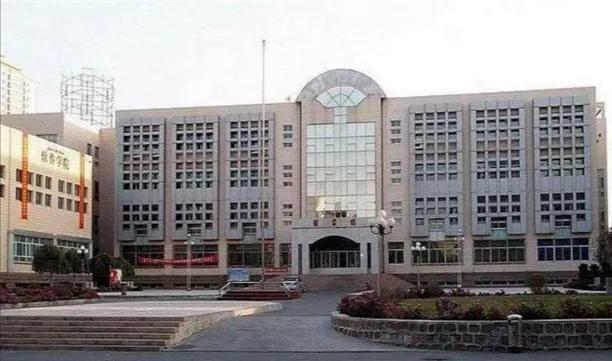 高考450分能上哪所大学文科（文科450分的二本公办大学）