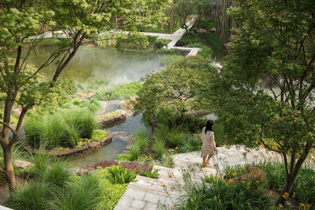 成都麓湖红石公园