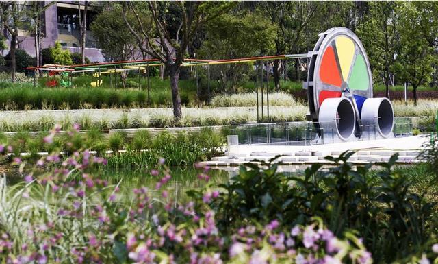 成都麓湖红石公园