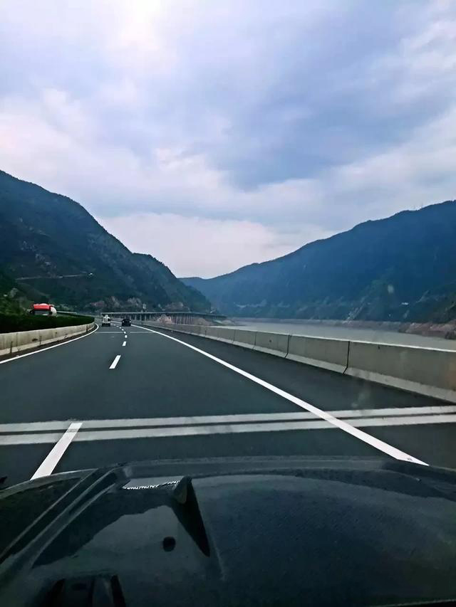 95的汽油比92的跑的远吗（92汽油和95汽油有什么区别）