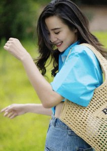 ​明星壁纸—宋佳