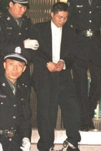 ​张君，新中国第一高智商高情商的悍匪，连害28人伤7人，惊动高层