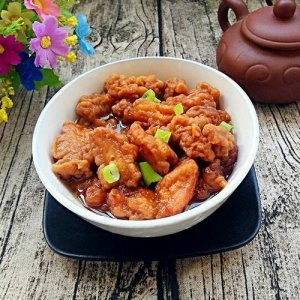 ​最简单方便的酥肉扣碗做法，学会了在家轻松搞定