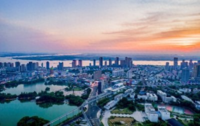 ​2024年安徽各市GDP排名：芜湖突破5000亿，亳州第7，黄山垫底