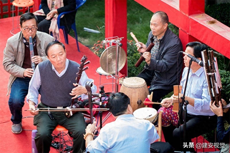 河南淇县：摘星楼，又名妲己台，传说是爱国忠臣比干摘心处