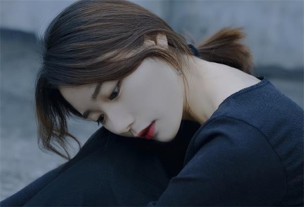 如何应对女友父母经常吵架的情况