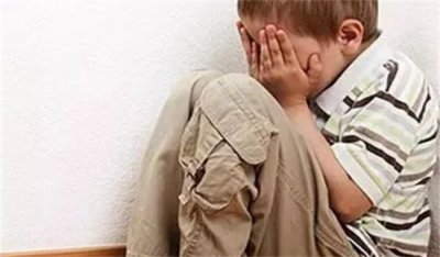 ​孩孑怎么变得不胆小懦弱