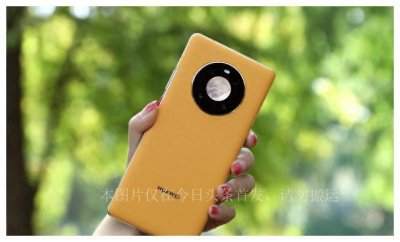 ​还在纠结买华为还是荣耀？这4款手机对比，五分钟教你做出选择！