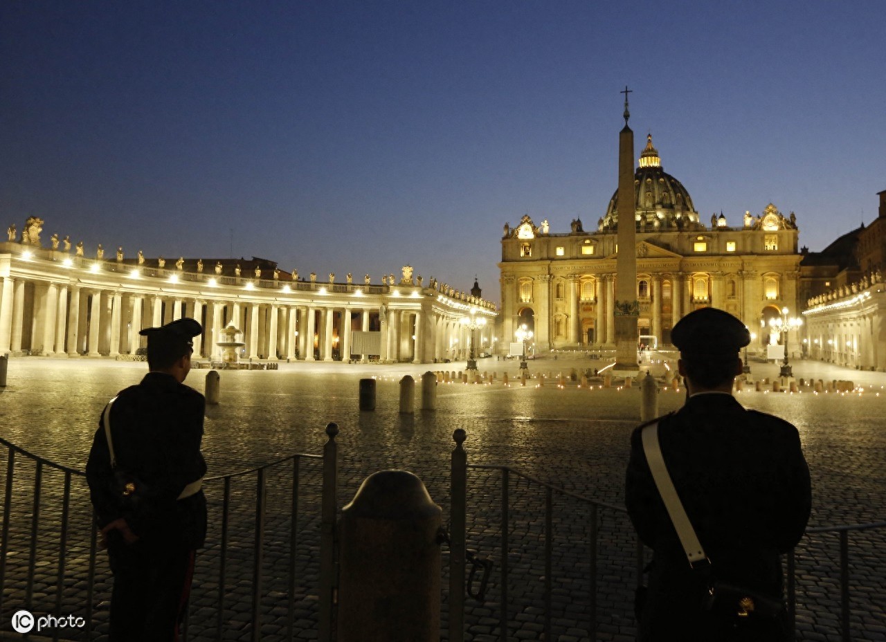 2020年4月10日耶稣受难日梵蒂冈，这是本世纪最不一样的受难节