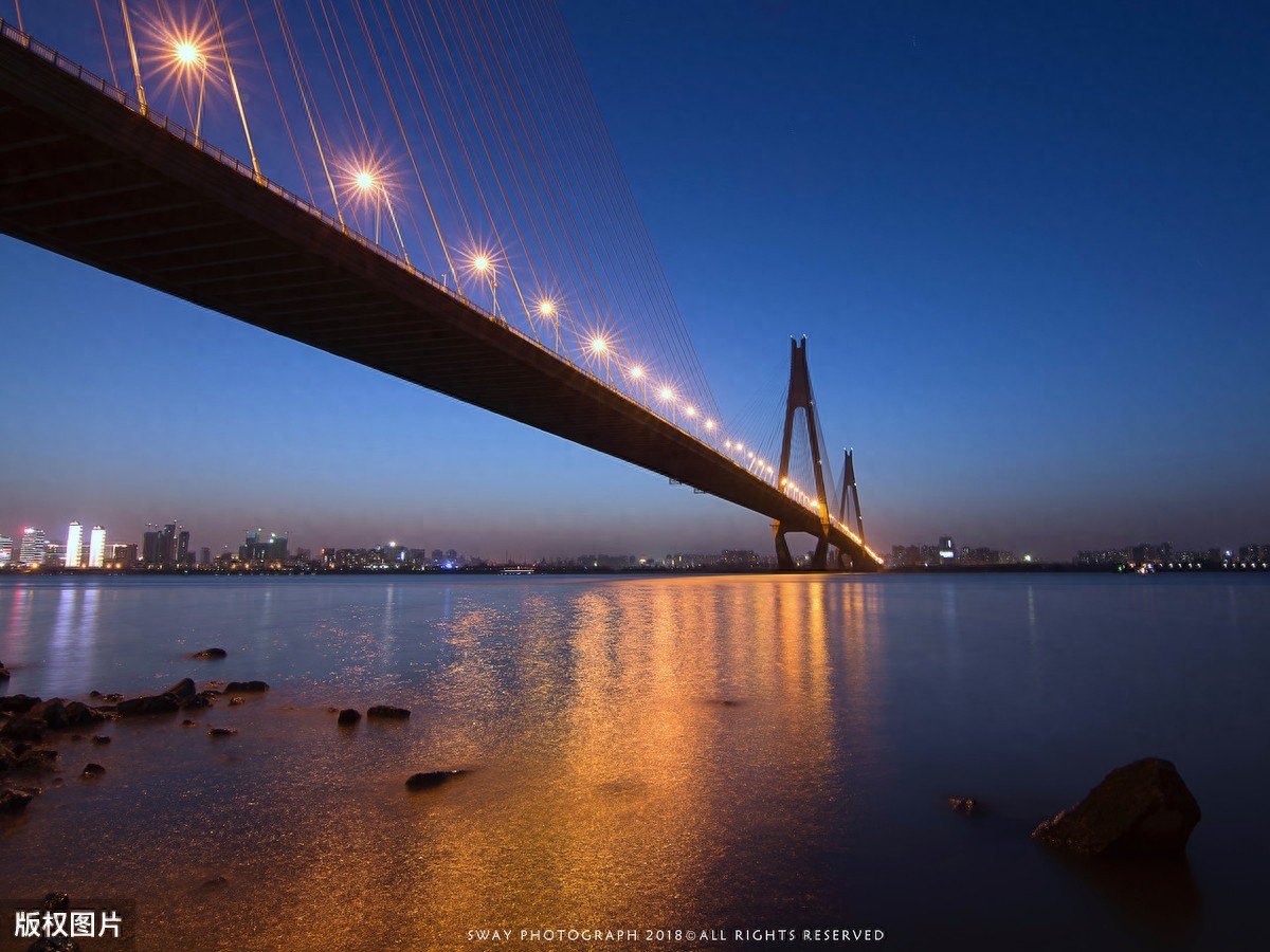 武汉二七长江大桥