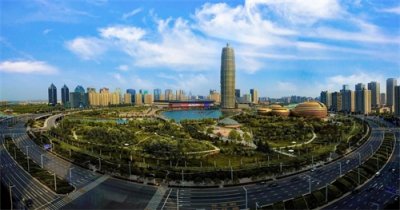 ​郑州：穿越千年而来的“大玉米”