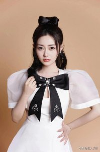 ​张悦楠——灵动可爱、清新脱俗