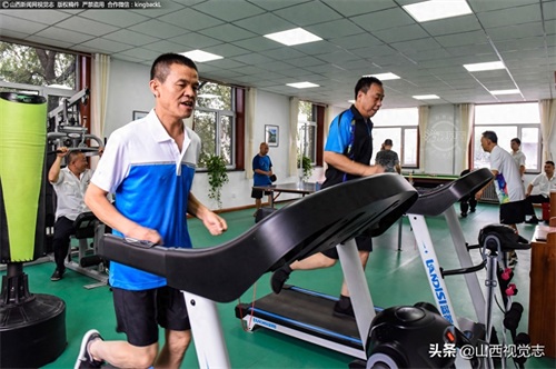 纪实：摄影师记录太原北站日常工作掠影