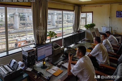 纪实：摄影师记录太原北站日常工作掠影