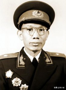 ​空军第1军首任军长——方升普