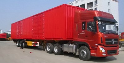 ​集装箱自装卸式运输车介绍