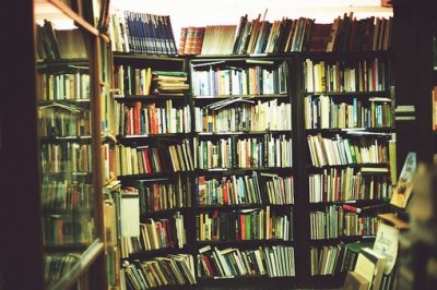 ​写有关爱情的句子：真的爱情是永不凋谢的